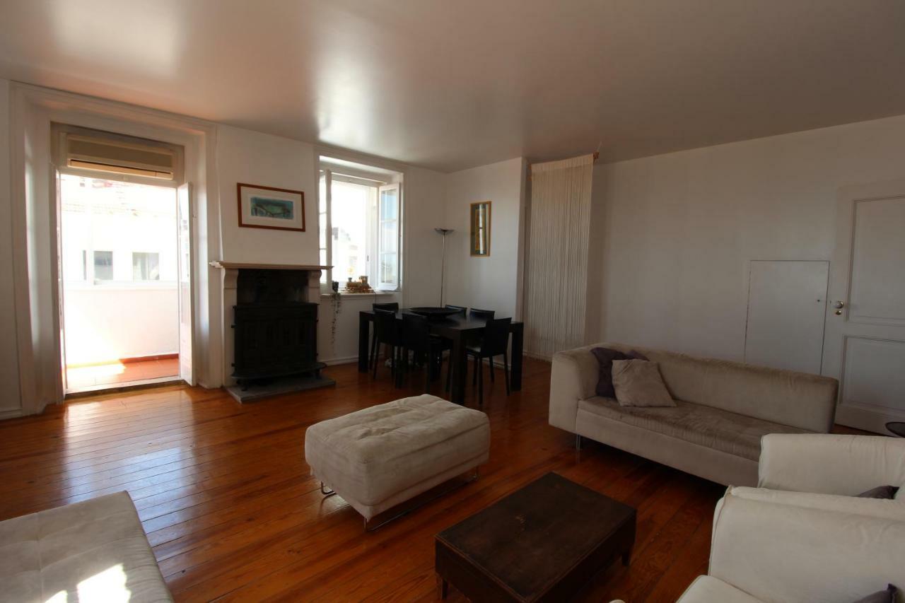 Appartamento Estrela Penthouse - Amazing Views Lisbona Esterno foto